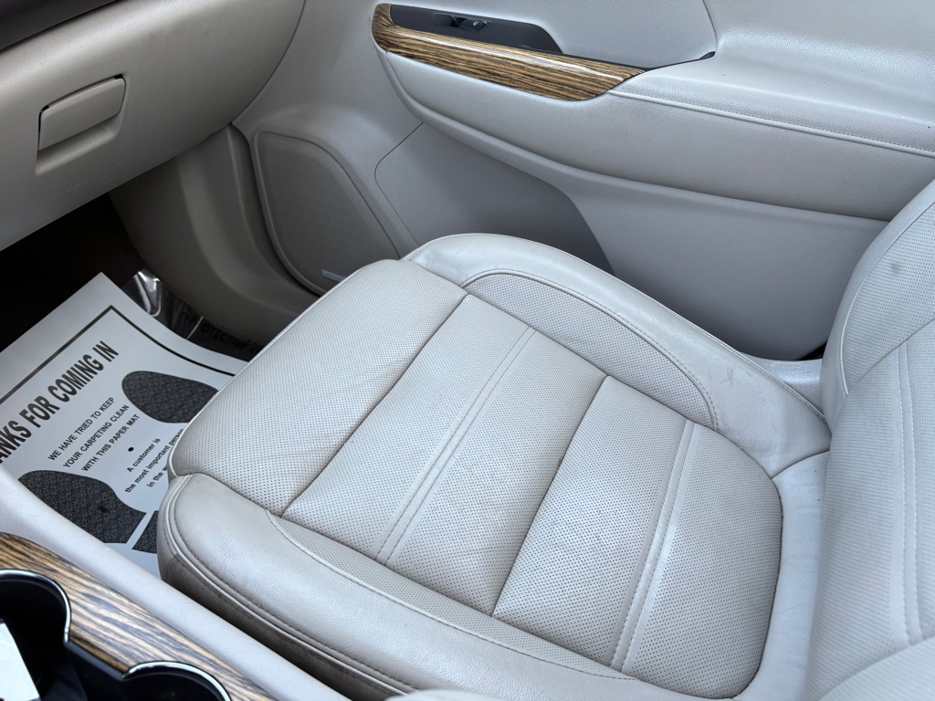 Photo 28 of this GMC ACADIA