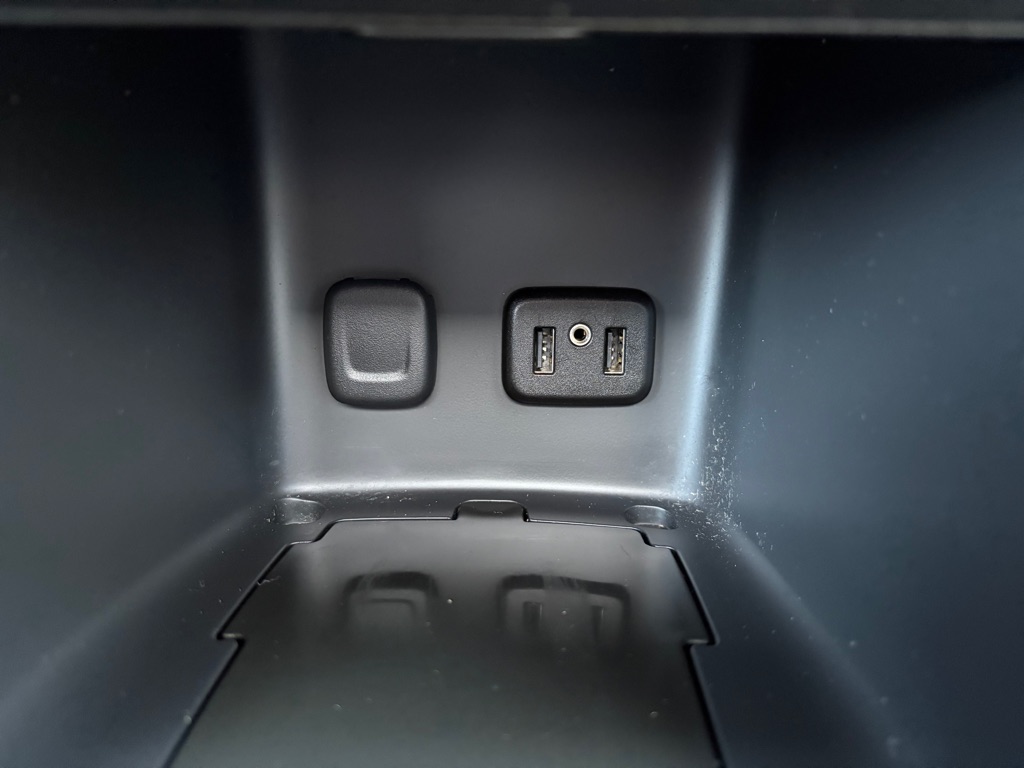 Photo 25 of this GMC ACADIA