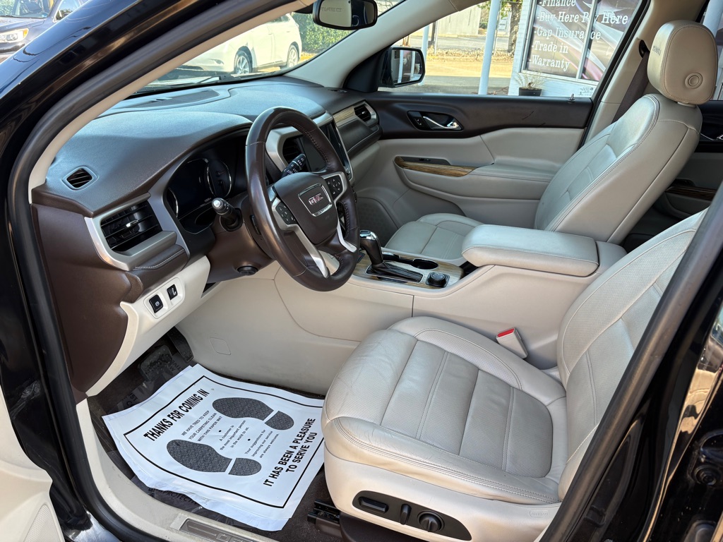 Photo 10 of this GMC ACADIA