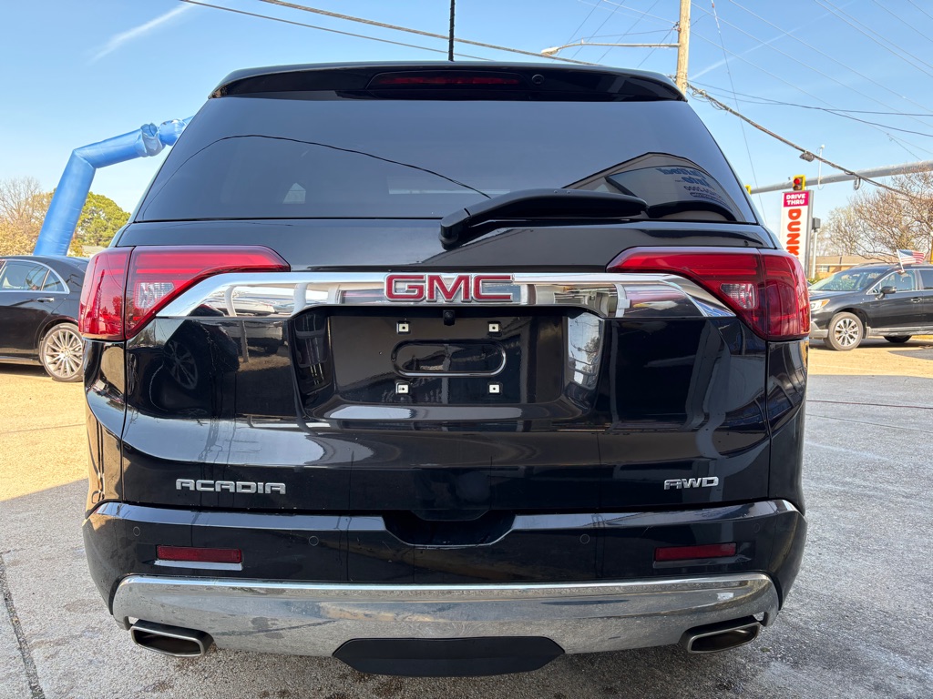 Photo 5 of this GMC ACADIA