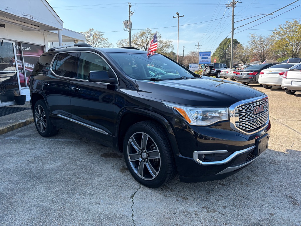 Photo 9 of this GMC ACADIA