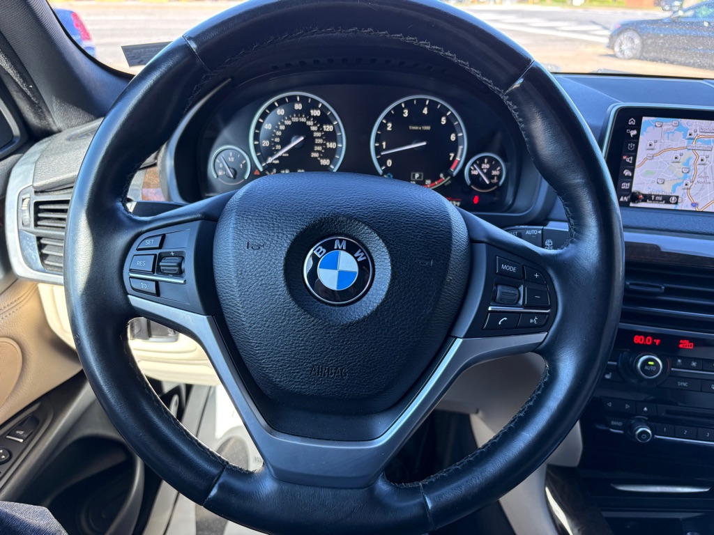 Photo 19 of this BMW X5