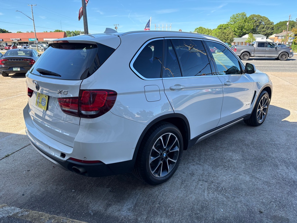Photo 7 of this BMW X5