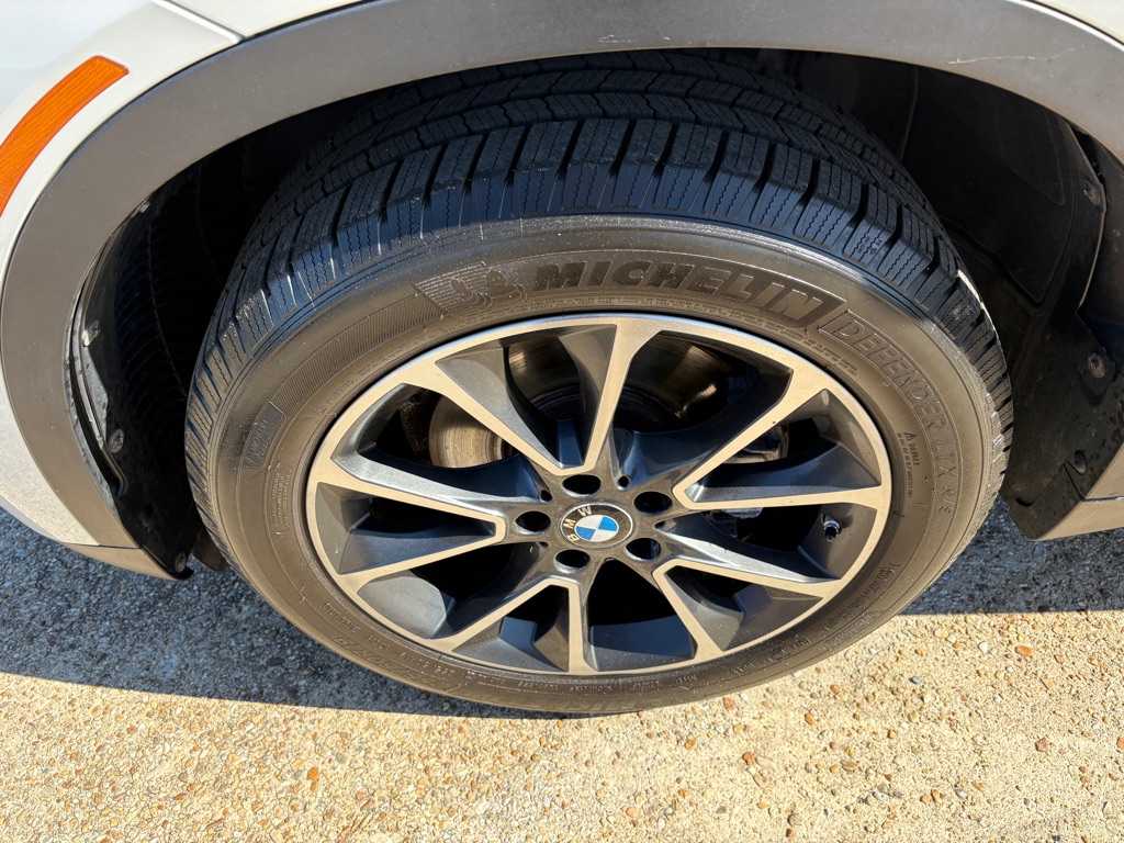 Photo 30 of this BMW X5