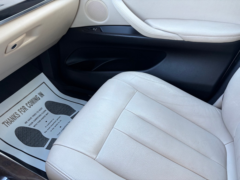 Photo 28 of this BMW X5