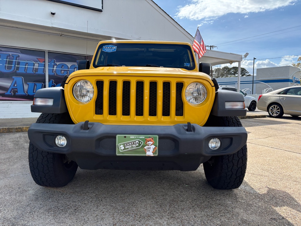 Photo 2 of this JEEP WRANGLER UNLIMI