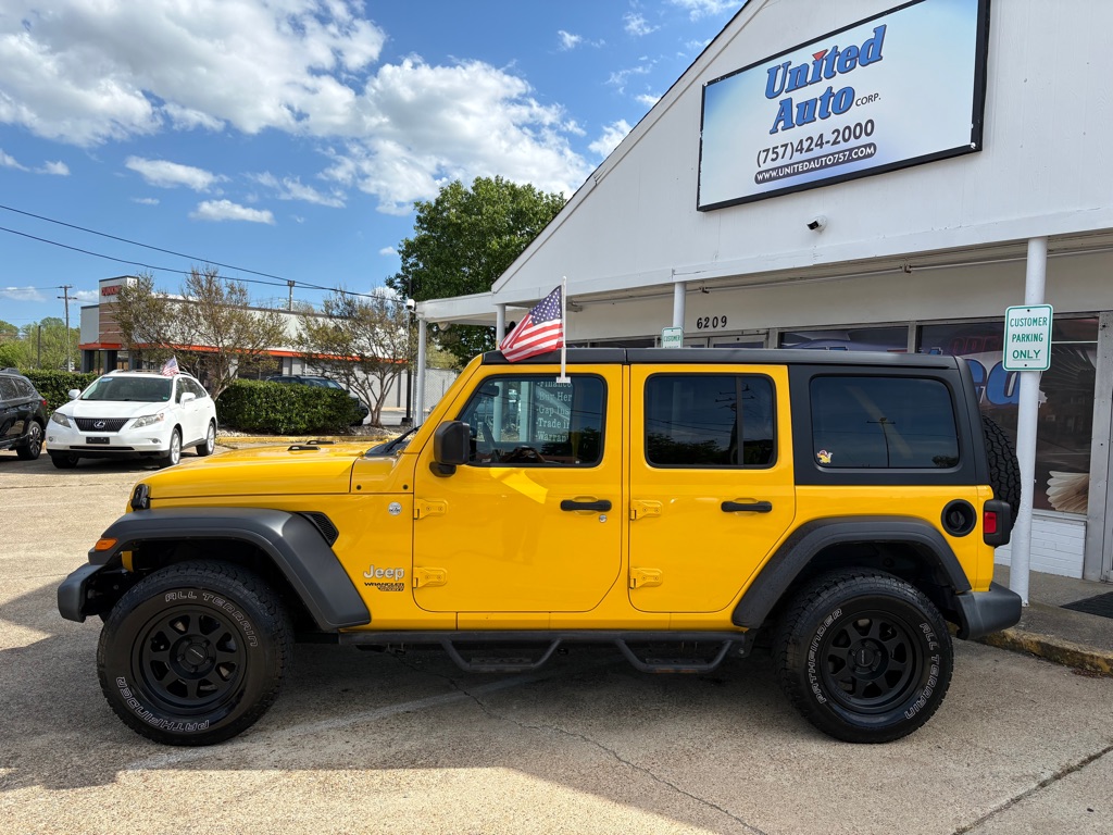 Photo 3 of this JEEP WRANGLER UNLIMI