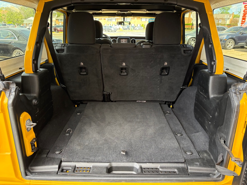Photo 6 of this JEEP WRANGLER UNLIMI