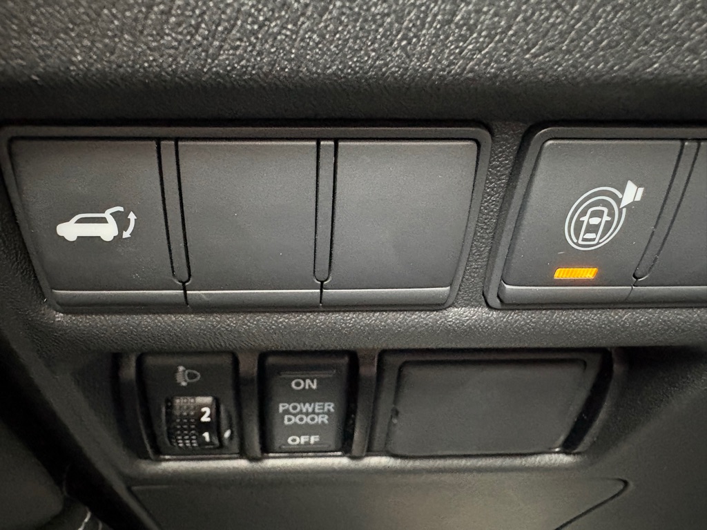 Photo 22 of this NISSAN ARMADA