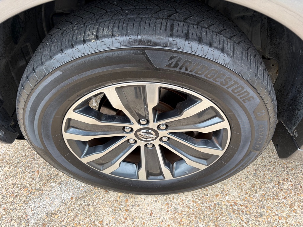 Photo 32 of this NISSAN ARMADA
