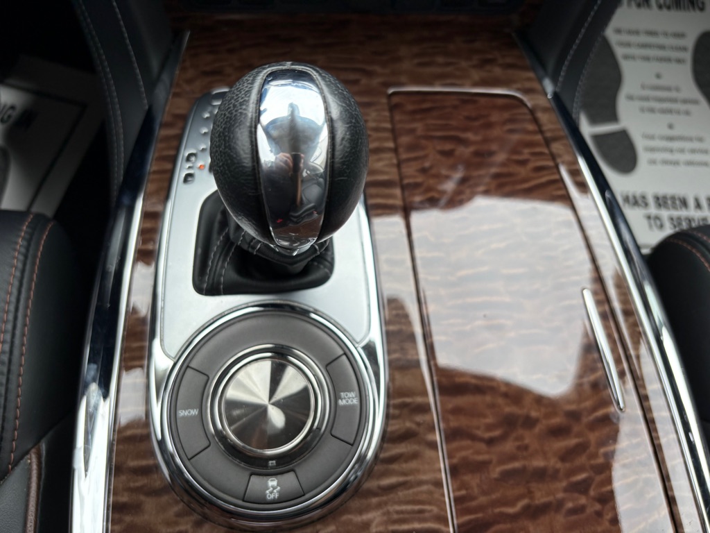 Photo 28 of this NISSAN ARMADA