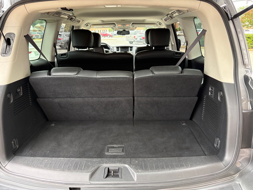 Photo 6 of this NISSAN ARMADA