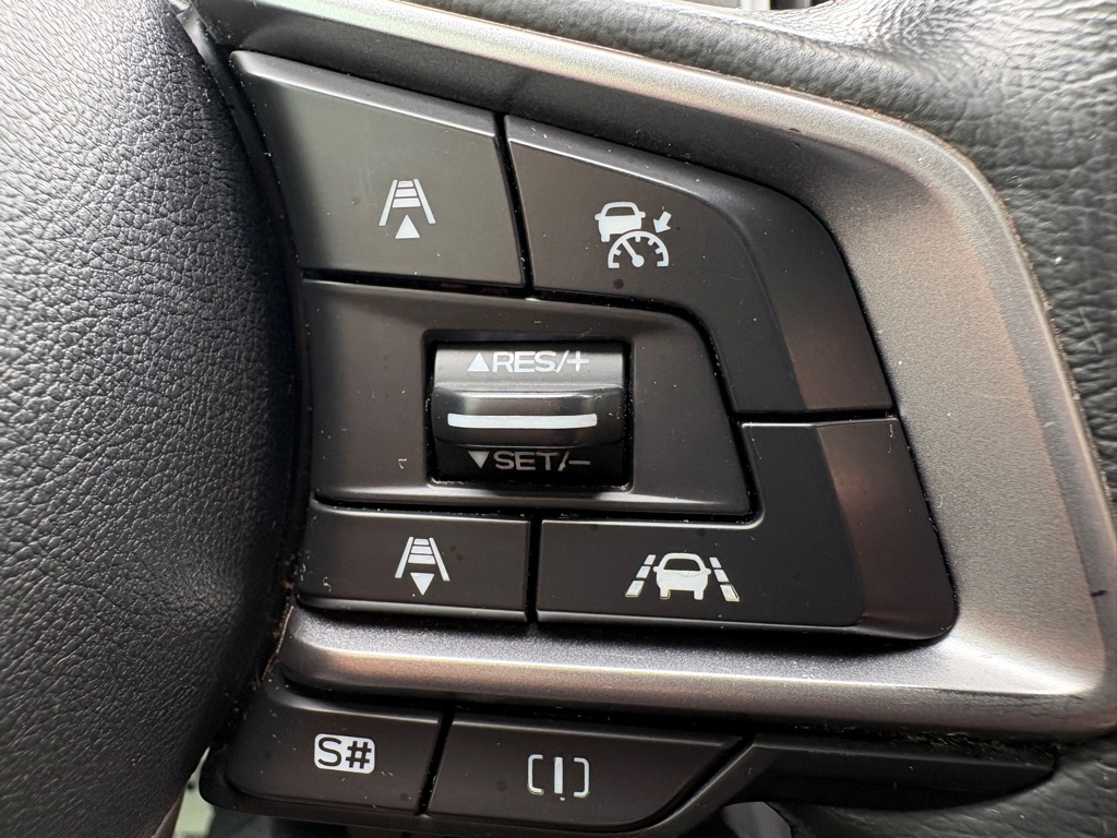 Photo 13 of this SUBARU FORESTER