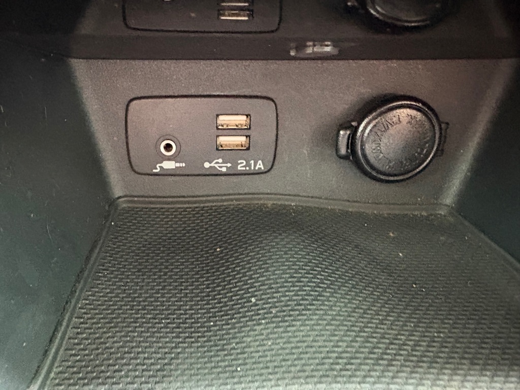 Photo 19 of this SUBARU FORESTER