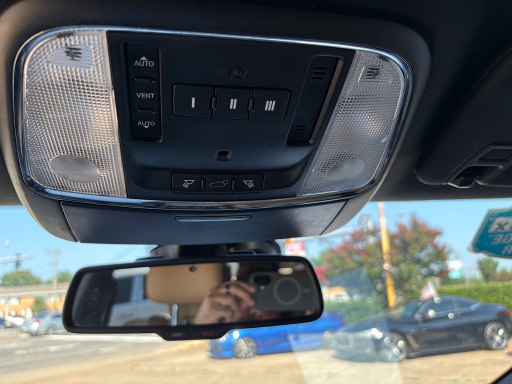 Photo 32 of this DODGE DURANGO