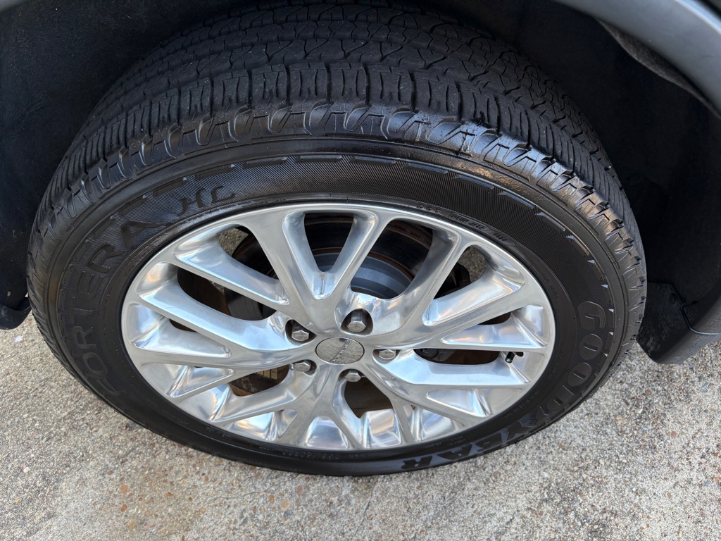 Photo 35 of this DODGE DURANGO