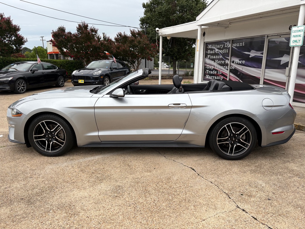 Photo 5 of this FORD MUSTANG