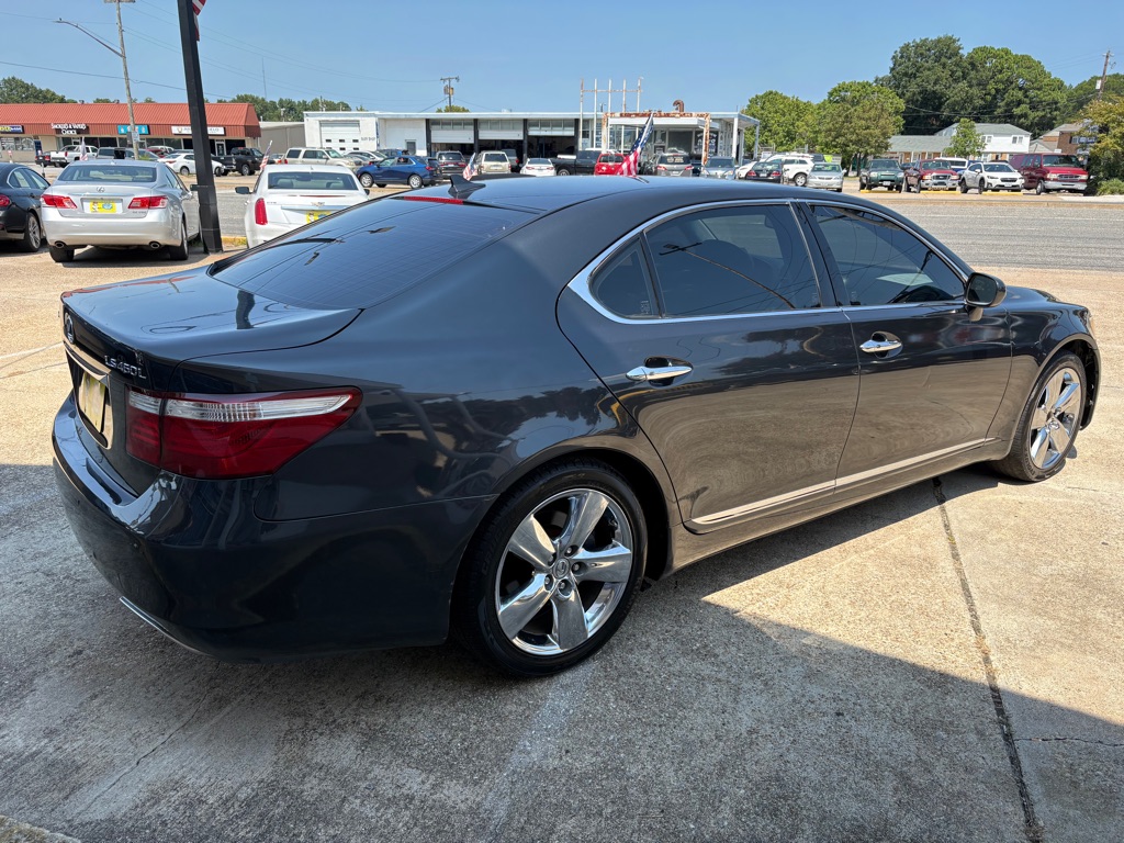 Photo 7 of this LEXUS LS