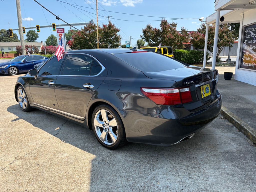 Photo 4 of this LEXUS LS