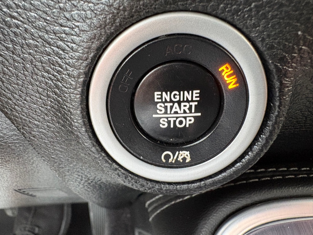 Photo 21 of this DODGE CHALLENGER