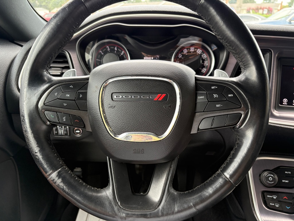 Photo 15 of this DODGE CHALLENGER