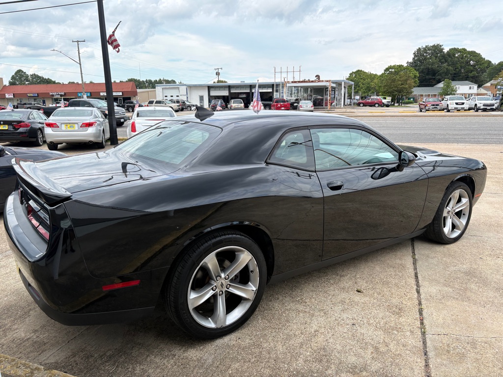 Photo 7 of this DODGE CHALLENGER