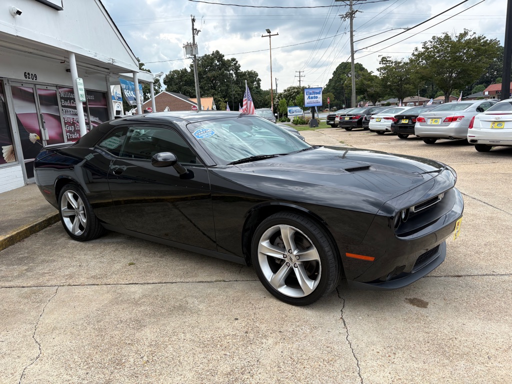 Photo 9 of this DODGE CHALLENGER
