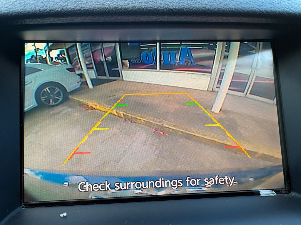Photo 14 of this INFINITI Q60