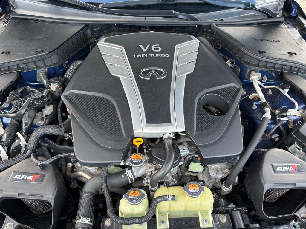 Photo 32 of this INFINITI Q60