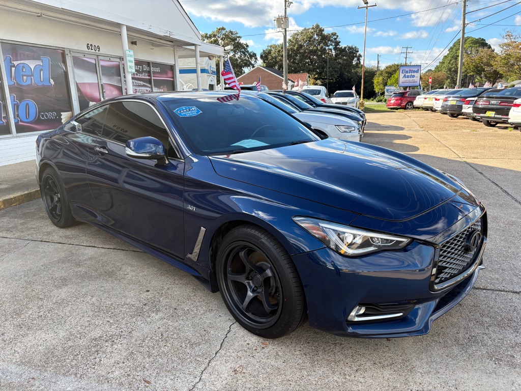 Photo 9 of this INFINITI Q60