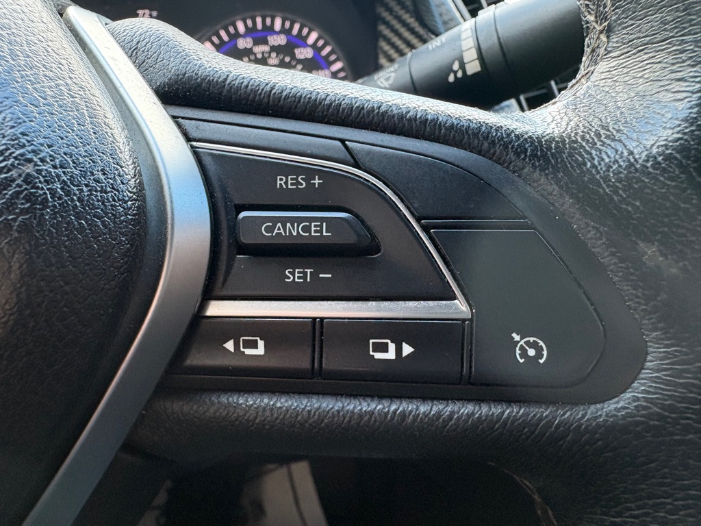 Photo 17 of this INFINITI Q60