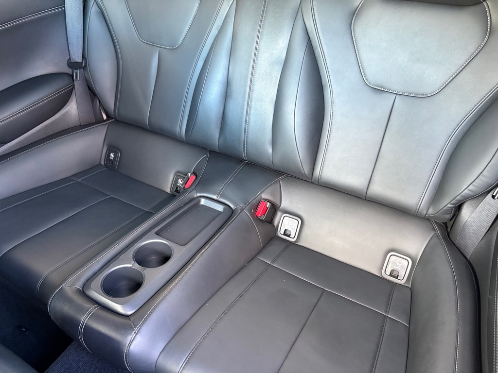 Photo 11 of this INFINITI Q60