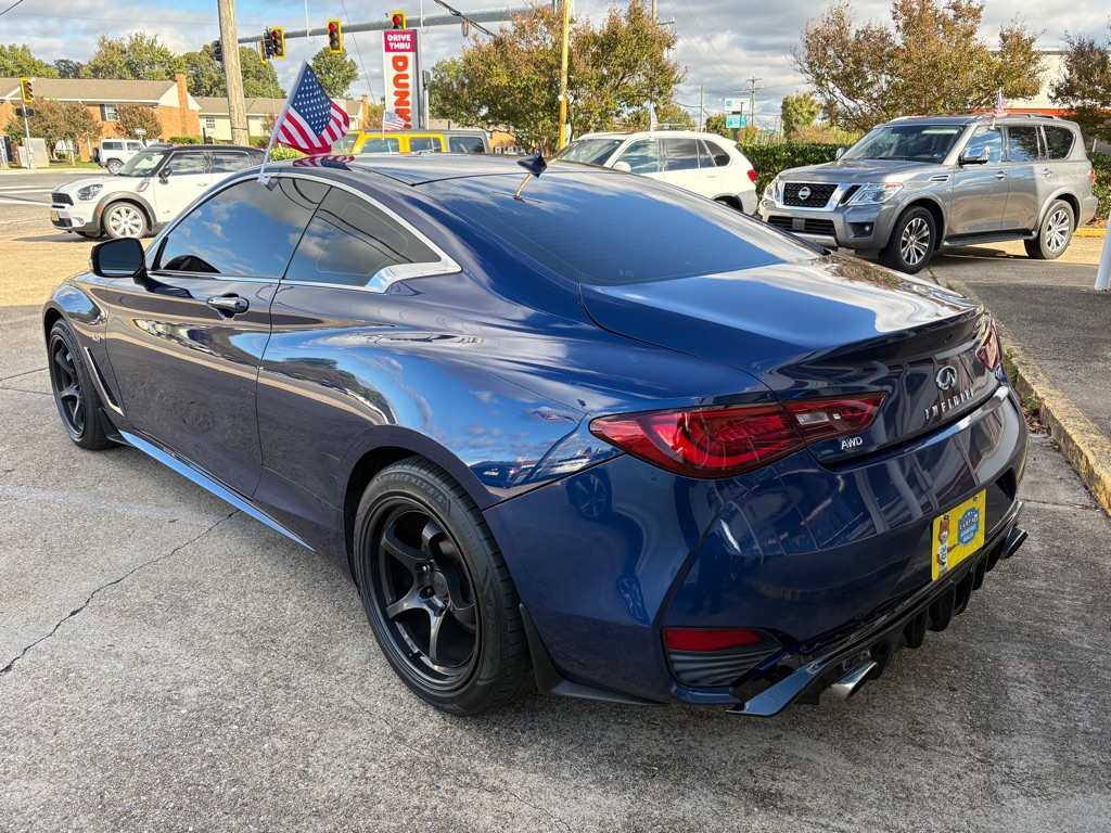 Photo 4 of this INFINITI Q60
