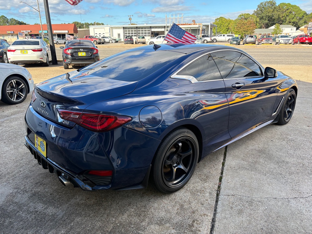 Photo 7 of this INFINITI Q60
