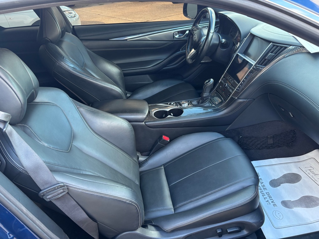 Photo 12 of this INFINITI Q60