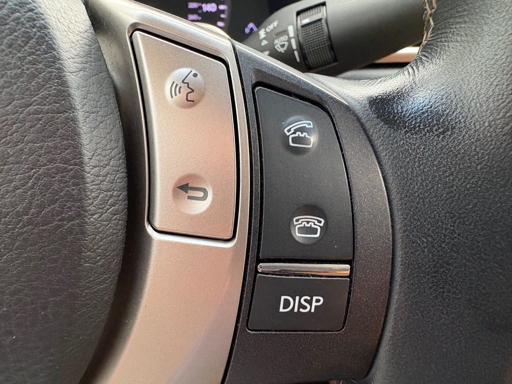 Photo 19 of this LEXUS GS