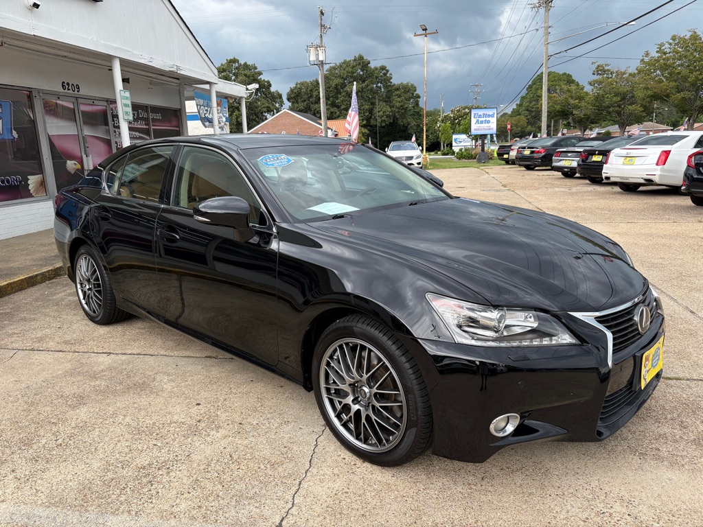 Photo 9 of this LEXUS GS