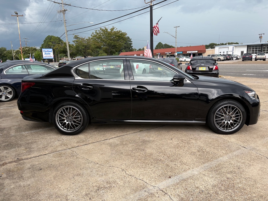 Photo 8 of this LEXUS GS
