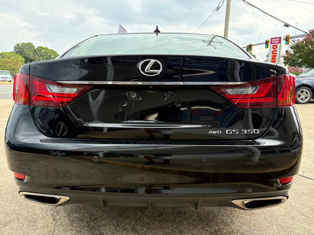 Photo 5 of this LEXUS GS