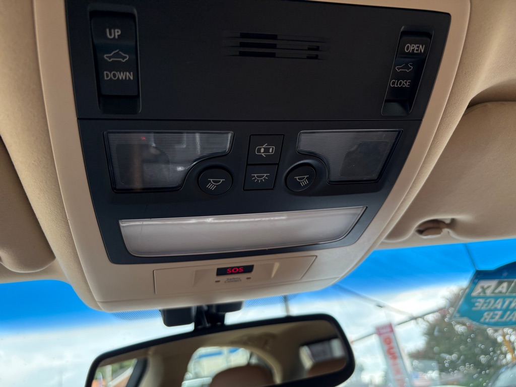 Photo 30 of this LEXUS GS