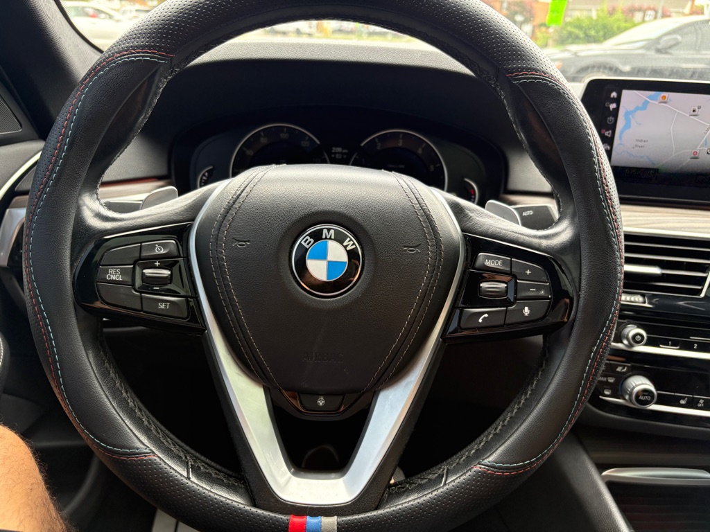 Photo 18 of this BMW 530