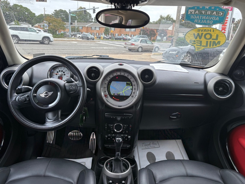 Photo 12 of this MINI COOPER