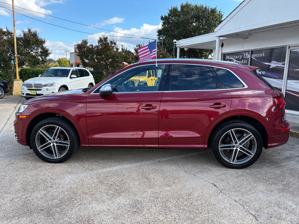 Photo 3 of this AUDI SQ5