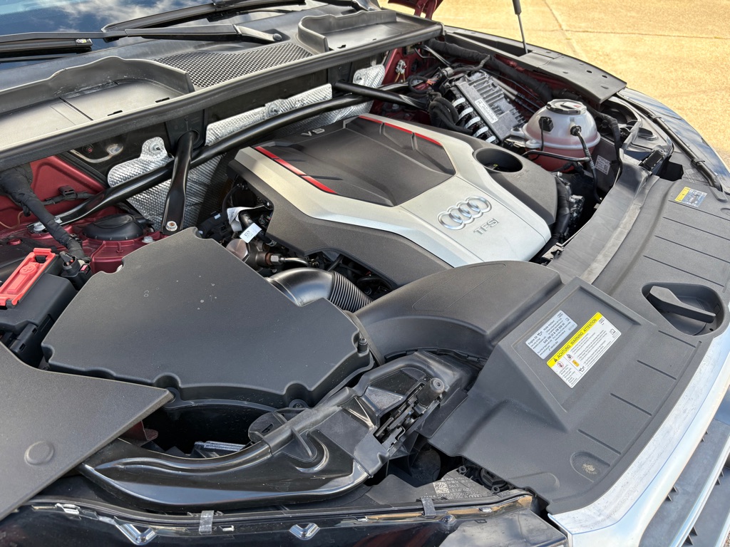Photo 35 of this AUDI SQ5