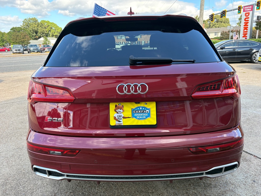 Photo 5 of this AUDI SQ5