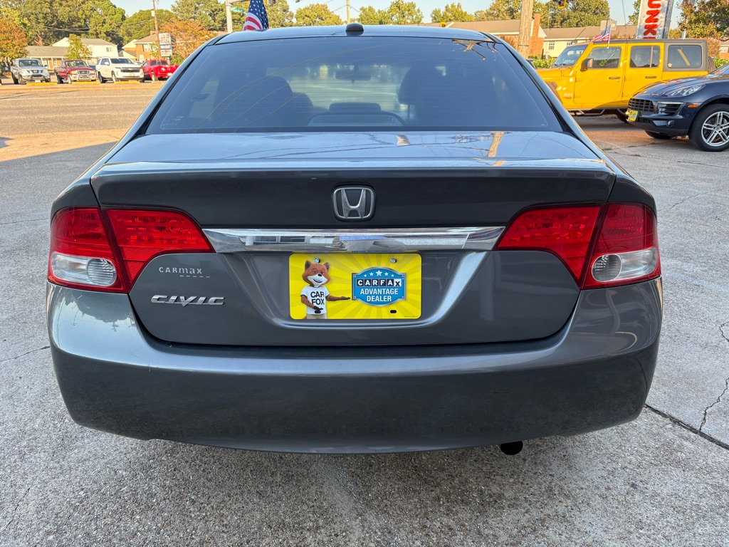 Photo 5 of this HONDA CIVIC