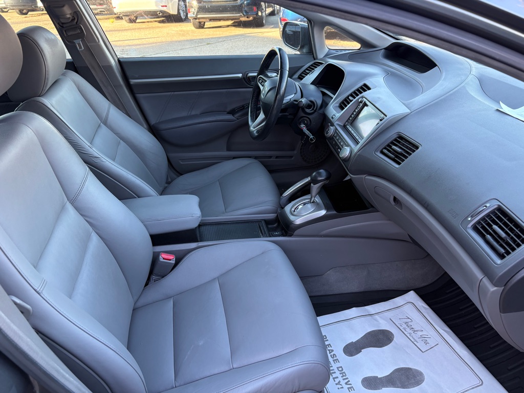 Photo 14 of this HONDA CIVIC