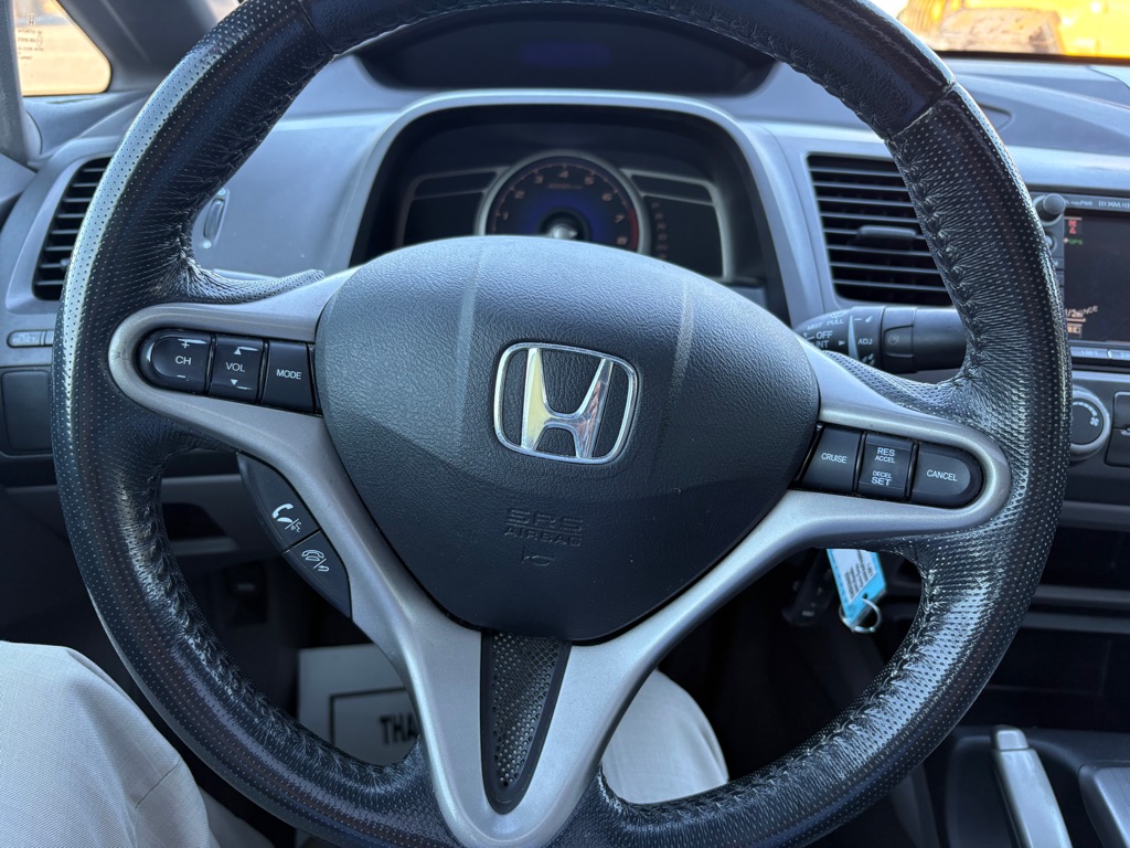 Photo 17 of this HONDA CIVIC