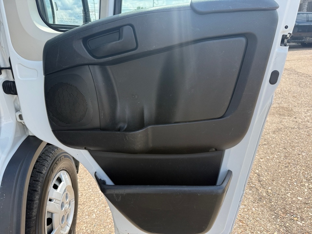 Photo 22 of this RAM PROMASTER 1500