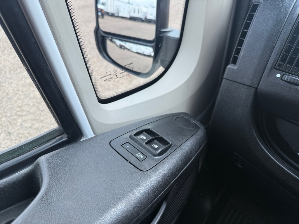 Photo 20 of this RAM PROMASTER 1500